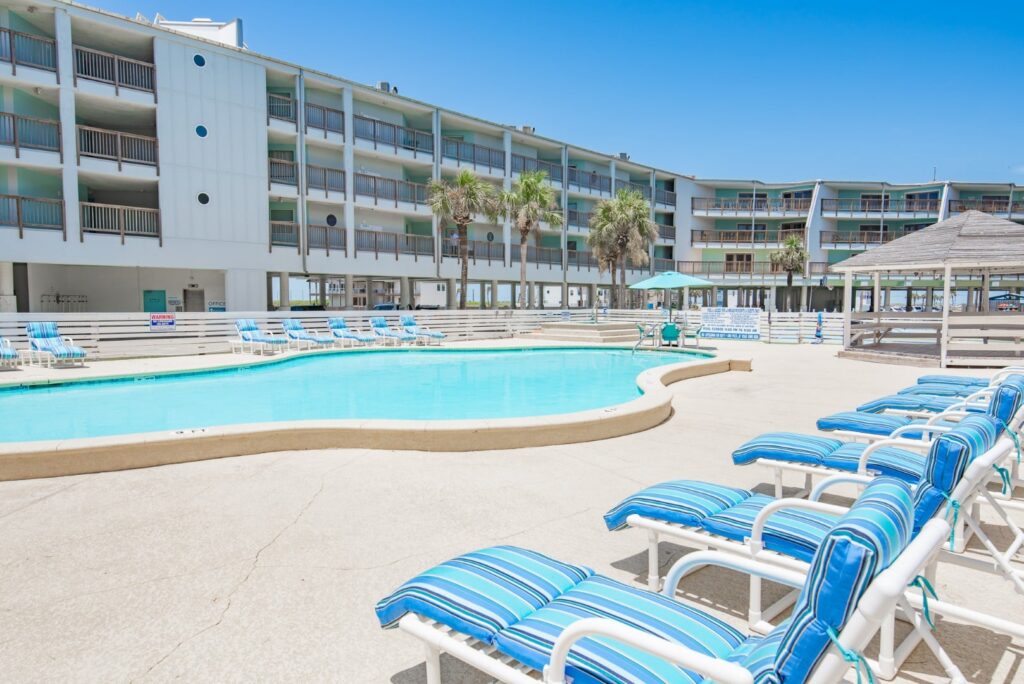 a view of the pool at La Mirage Condominiums